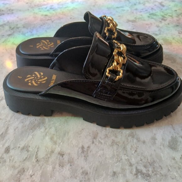 Sam and libby Shoes - Sam and Libby size 8 platform slip on clogs